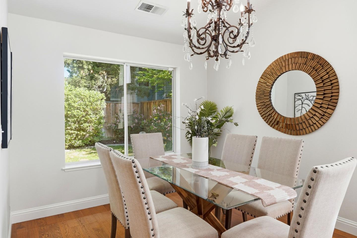 Detail Gallery Image 17 of 40 For 6277 Ginashell Cir, San Jose,  CA 95119 - 4 Beds | 3 Baths