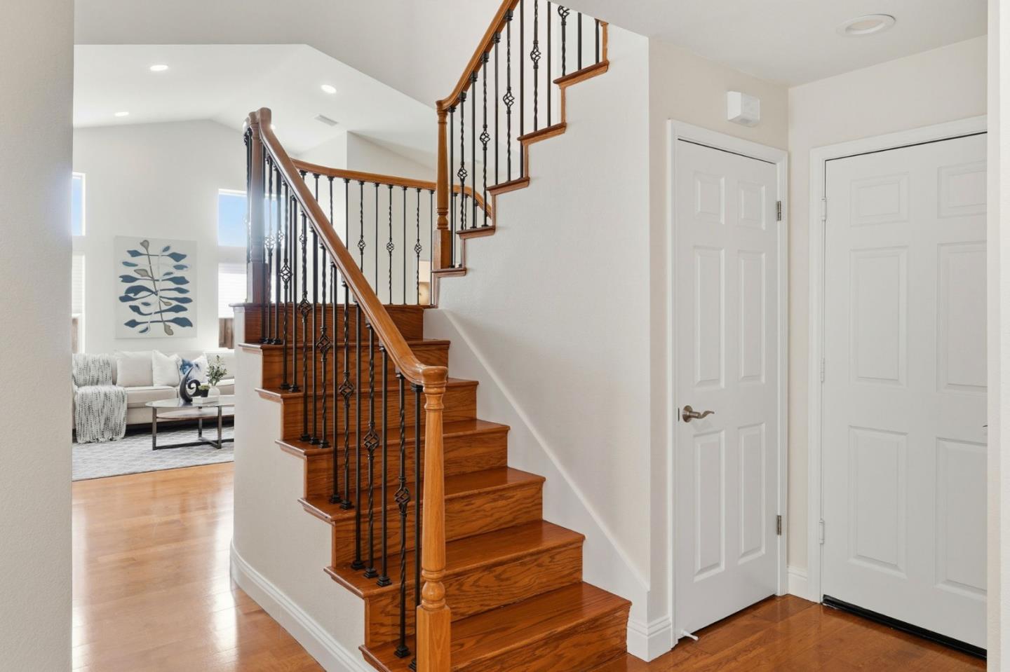 Detail Gallery Image 24 of 40 For 6277 Ginashell Cir, San Jose,  CA 95119 - 4 Beds | 3 Baths