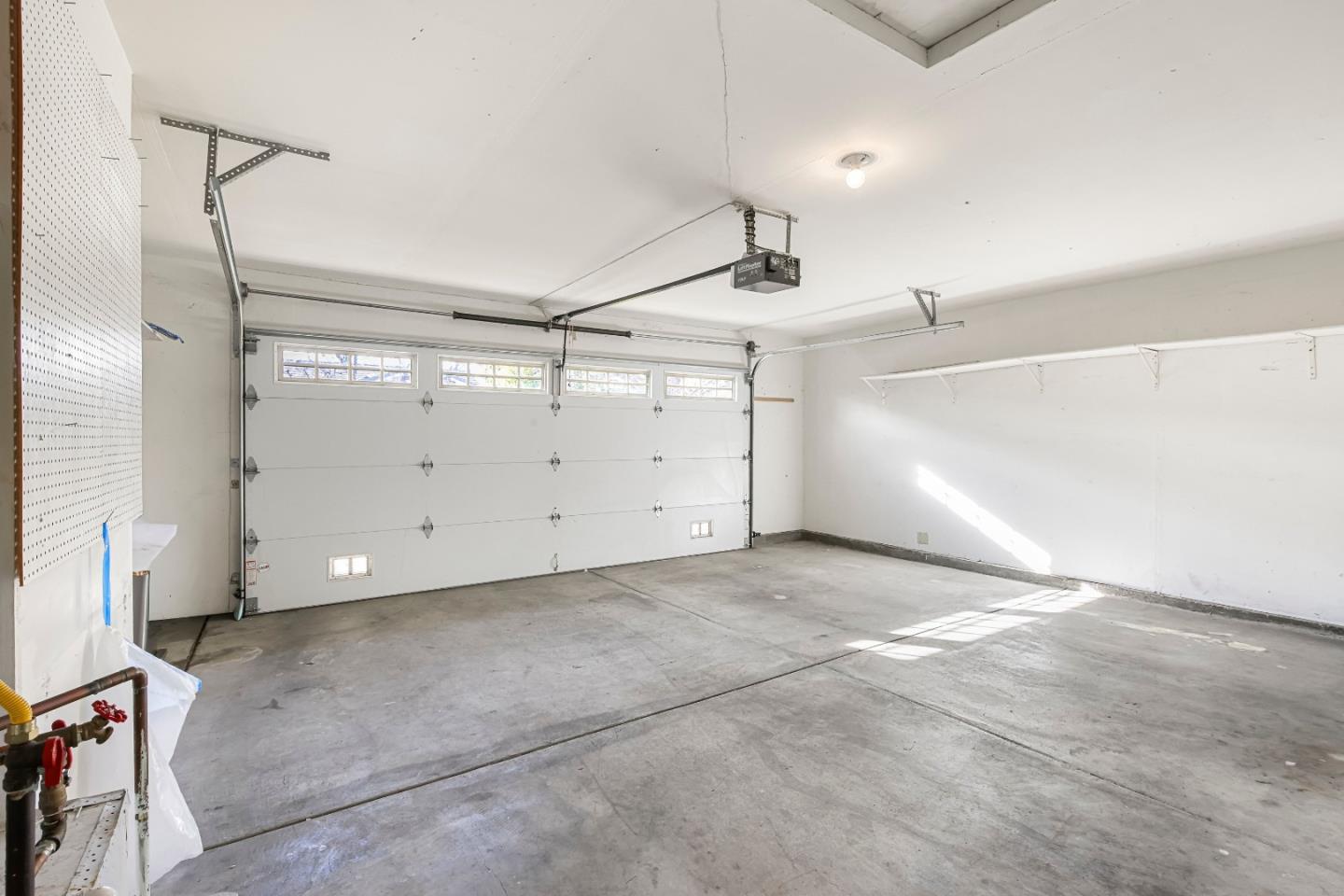 Detail Gallery Image 24 of 53 For 8652 Solera Dr, San Jose,  CA 95135 - 2 Beds | 2 Baths