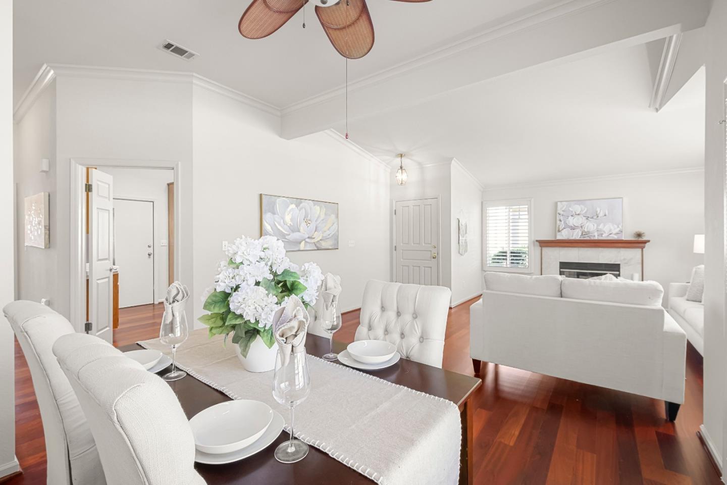 Detail Gallery Image 4 of 53 For 8652 Solera Dr, San Jose,  CA 95135 - 2 Beds | 2 Baths