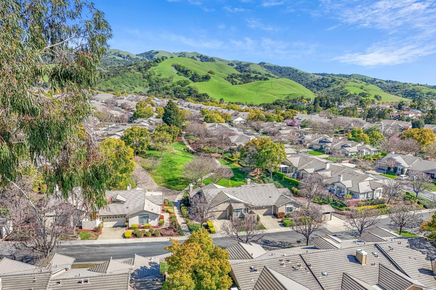 Detail Gallery Image 46 of 53 For 8652 Solera Dr, San Jose,  CA 95135 - 2 Beds | 2 Baths
