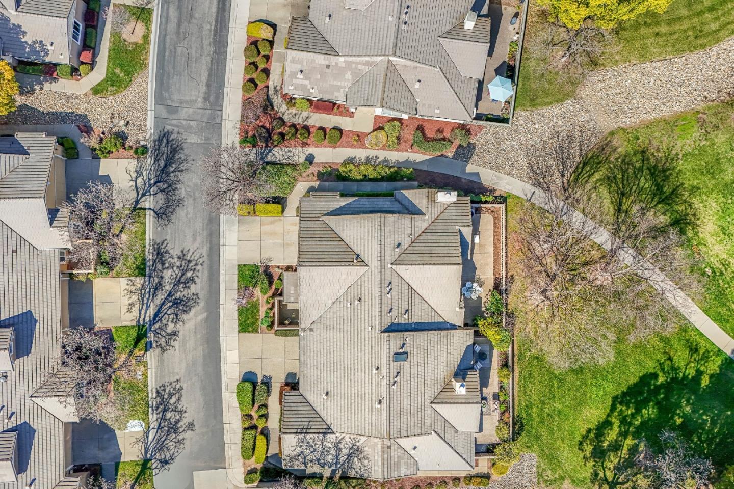 Detail Gallery Image 52 of 53 For 8652 Solera Dr, San Jose,  CA 95135 - 2 Beds | 2 Baths