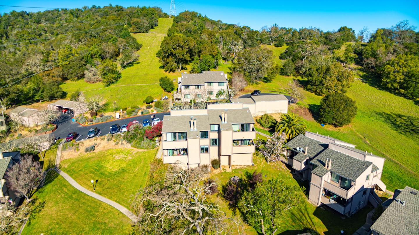 Detail Gallery Image 2 of 21 For 46 Grass Ct, Novato,  CA 94949 - – Beds | – Baths