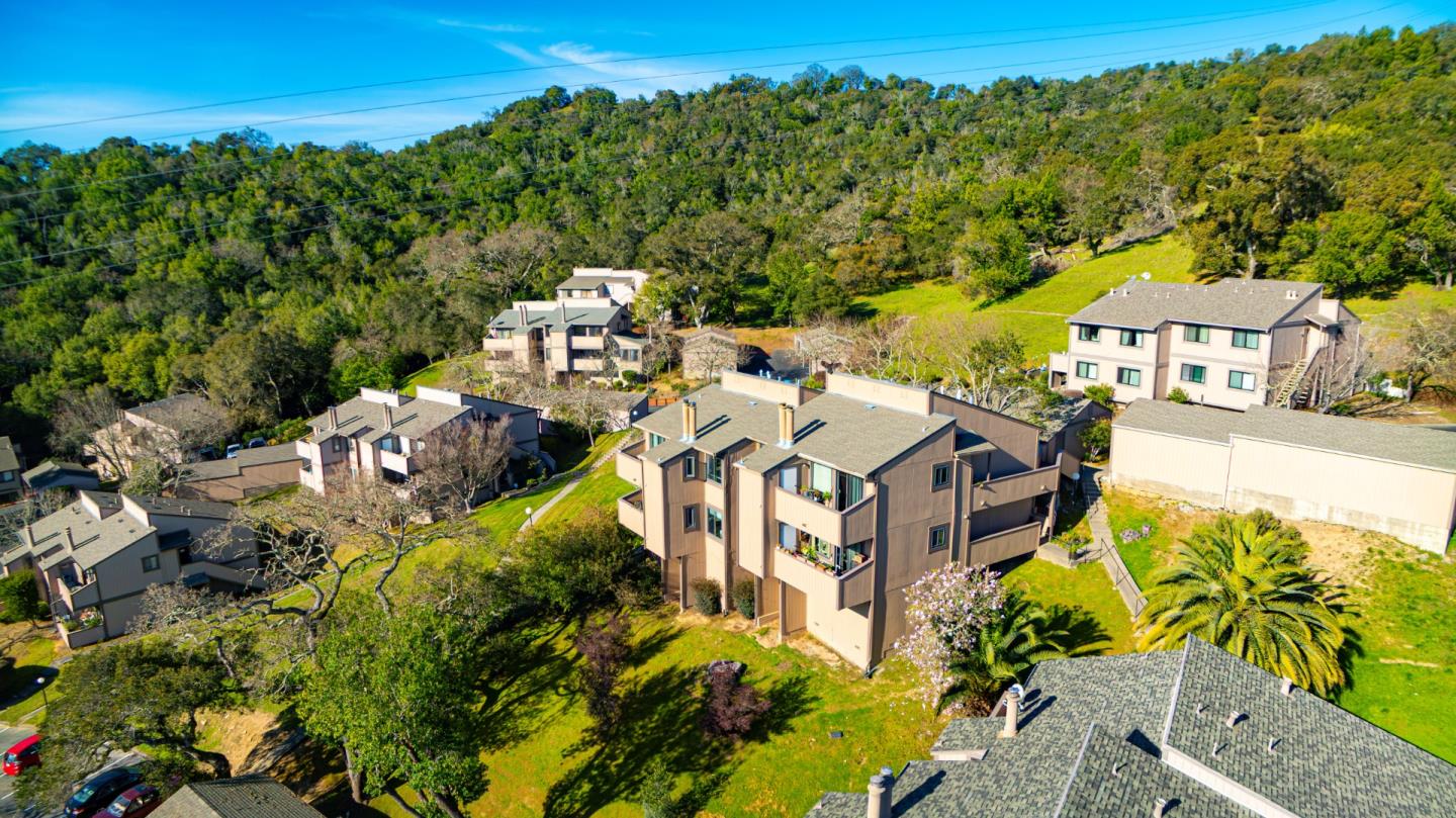 Detail Gallery Image 4 of 21 For 46 Grass Ct, Novato,  CA 94949 - – Beds | – Baths