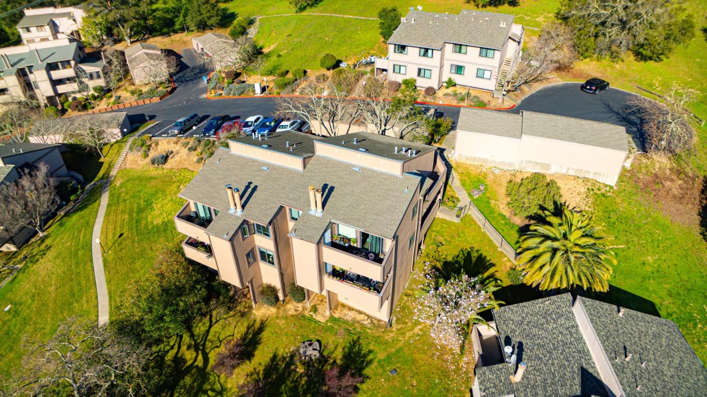 Detail Gallery Image 9 of 21 For 46 Grass Ct, Novato,  CA 94949 - – Beds | – Baths