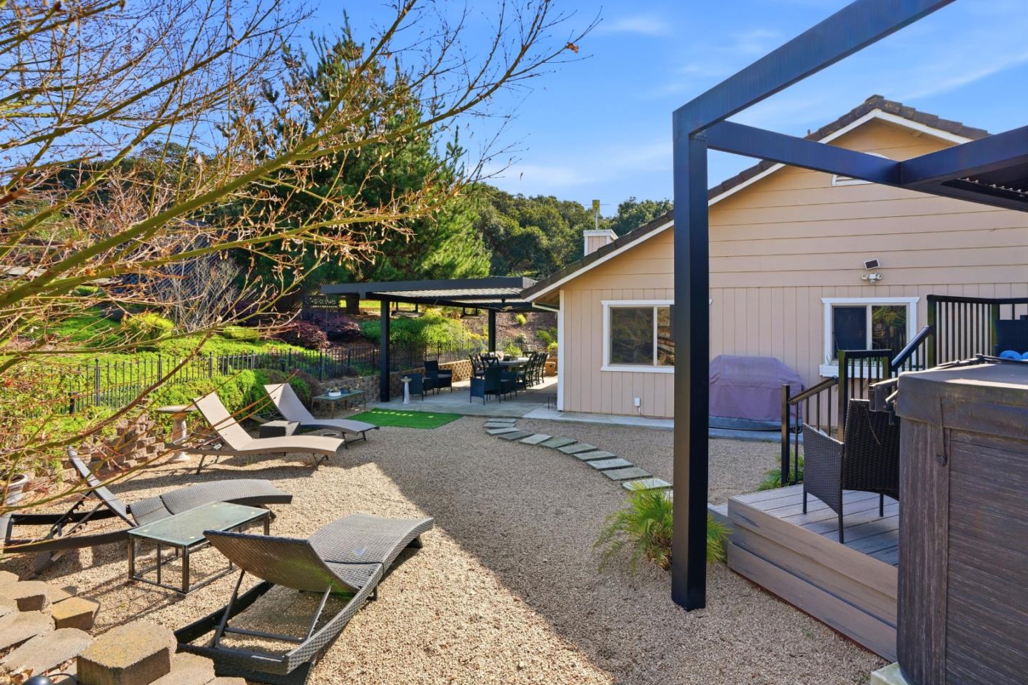 Detail Gallery Image 33 of 43 For 19033 Beatrice Dr, Salinas,  CA 93907 - 3 Beds | 2 Baths