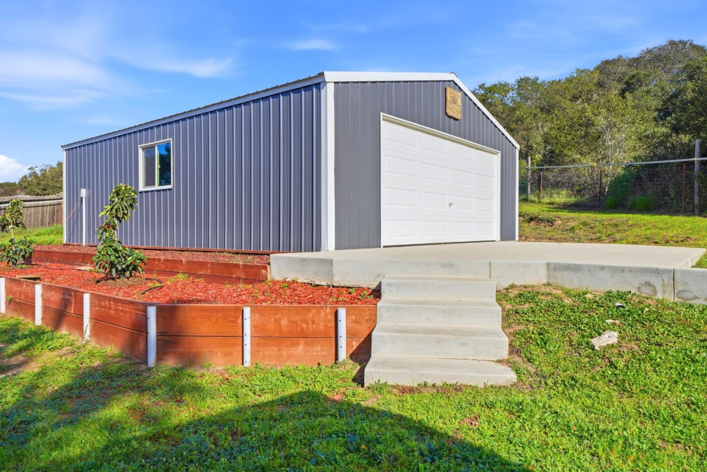 Detail Gallery Image 40 of 43 For 19033 Beatrice Dr, Salinas,  CA 93907 - 3 Beds | 2 Baths