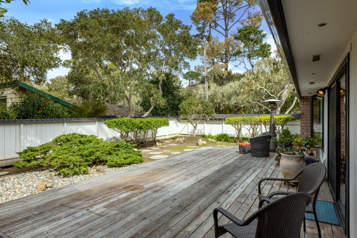 Detail Gallery Image 28 of 35 For 2914 Colton Rd, Pebble Beach,  CA 93953 - 3 Beds | 2 Baths