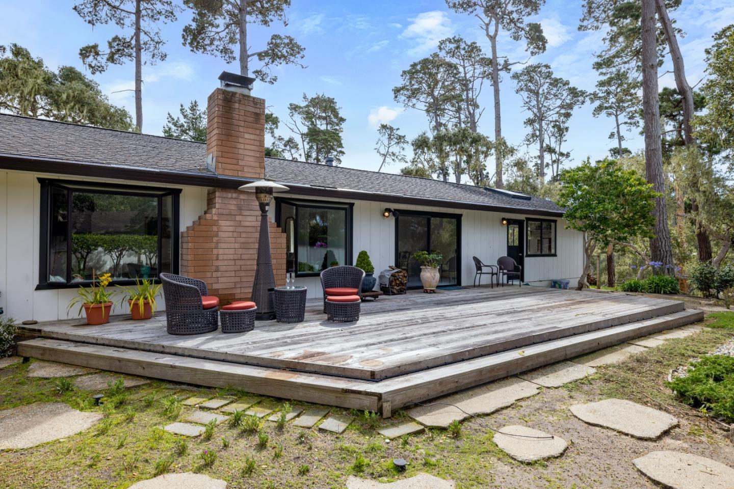 Detail Gallery Image 31 of 35 For 2914 Colton Rd, Pebble Beach,  CA 93953 - 3 Beds | 2 Baths