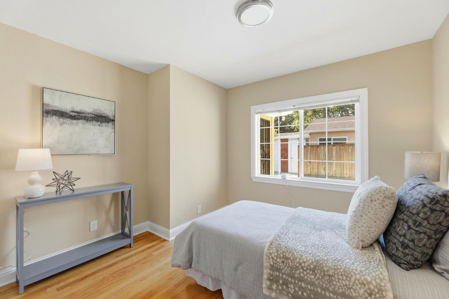 Detail Gallery Image 15 of 47 For 181 Cleaves Ave, San Jose,  CA 95126 - 4 Beds | 3/1 Baths