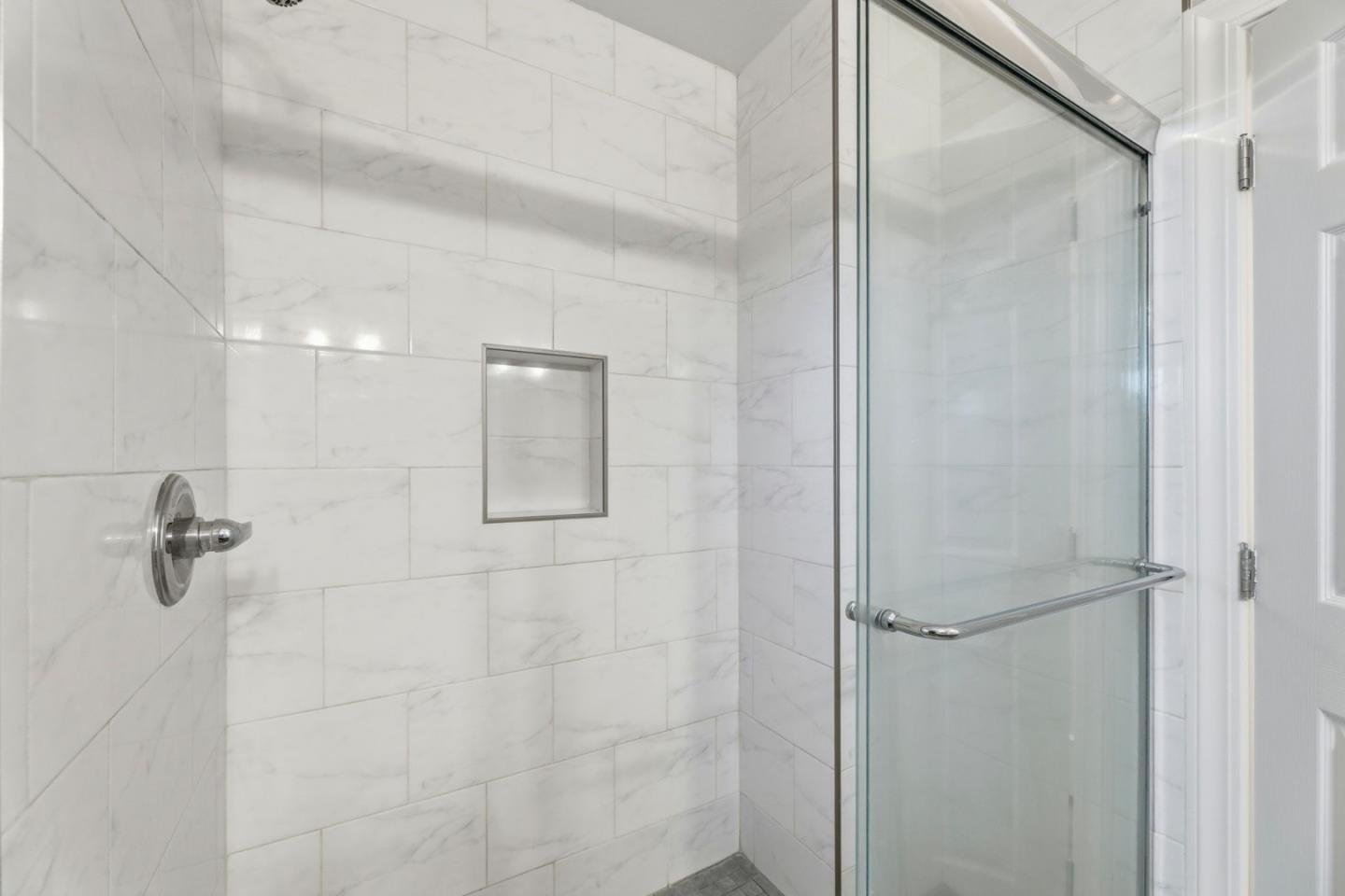 Detail Gallery Image 24 of 47 For 181 Cleaves Ave, San Jose,  CA 95126 - 4 Beds | 3/1 Baths