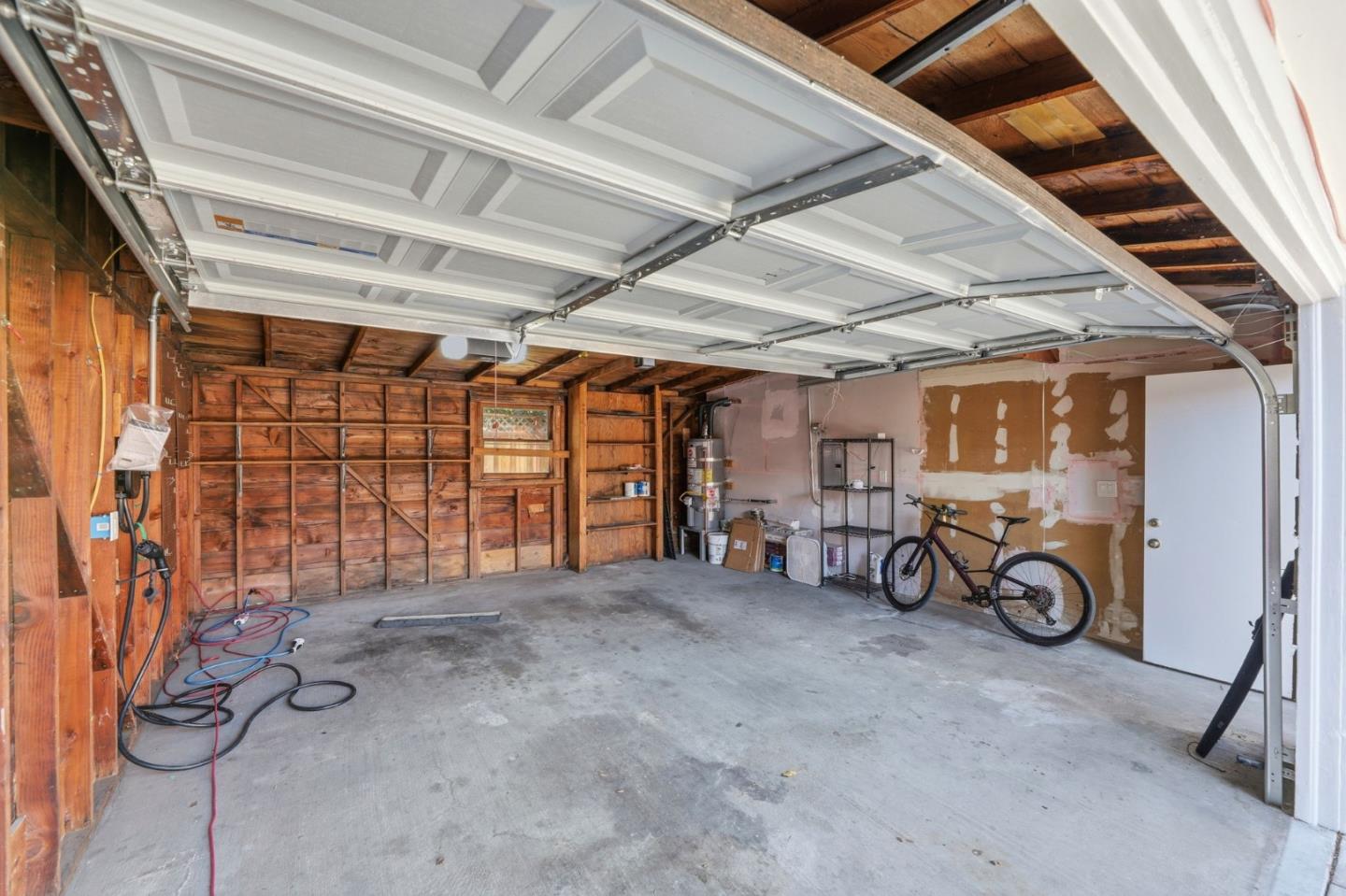 Detail Gallery Image 28 of 47 For 181 Cleaves Ave, San Jose,  CA 95126 - 4 Beds | 3/1 Baths