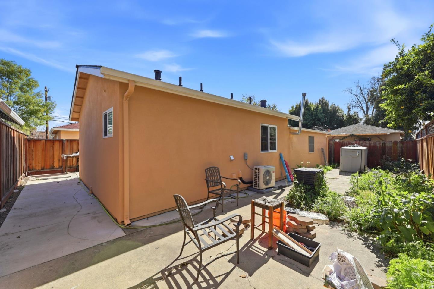 Detail Gallery Image 46 of 47 For 181 Cleaves Ave, San Jose,  CA 95126 - 4 Beds | 3/1 Baths