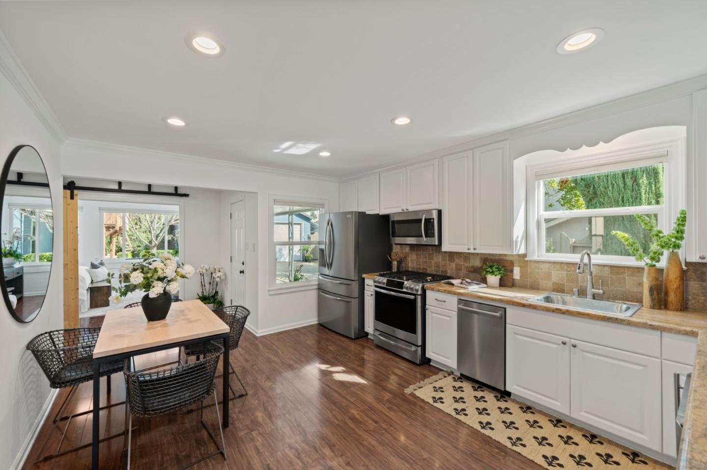 Detail Gallery Image 19 of 43 For 66 Chester St, Los Gatos,  CA 95032 - 2 Beds | 1 Baths