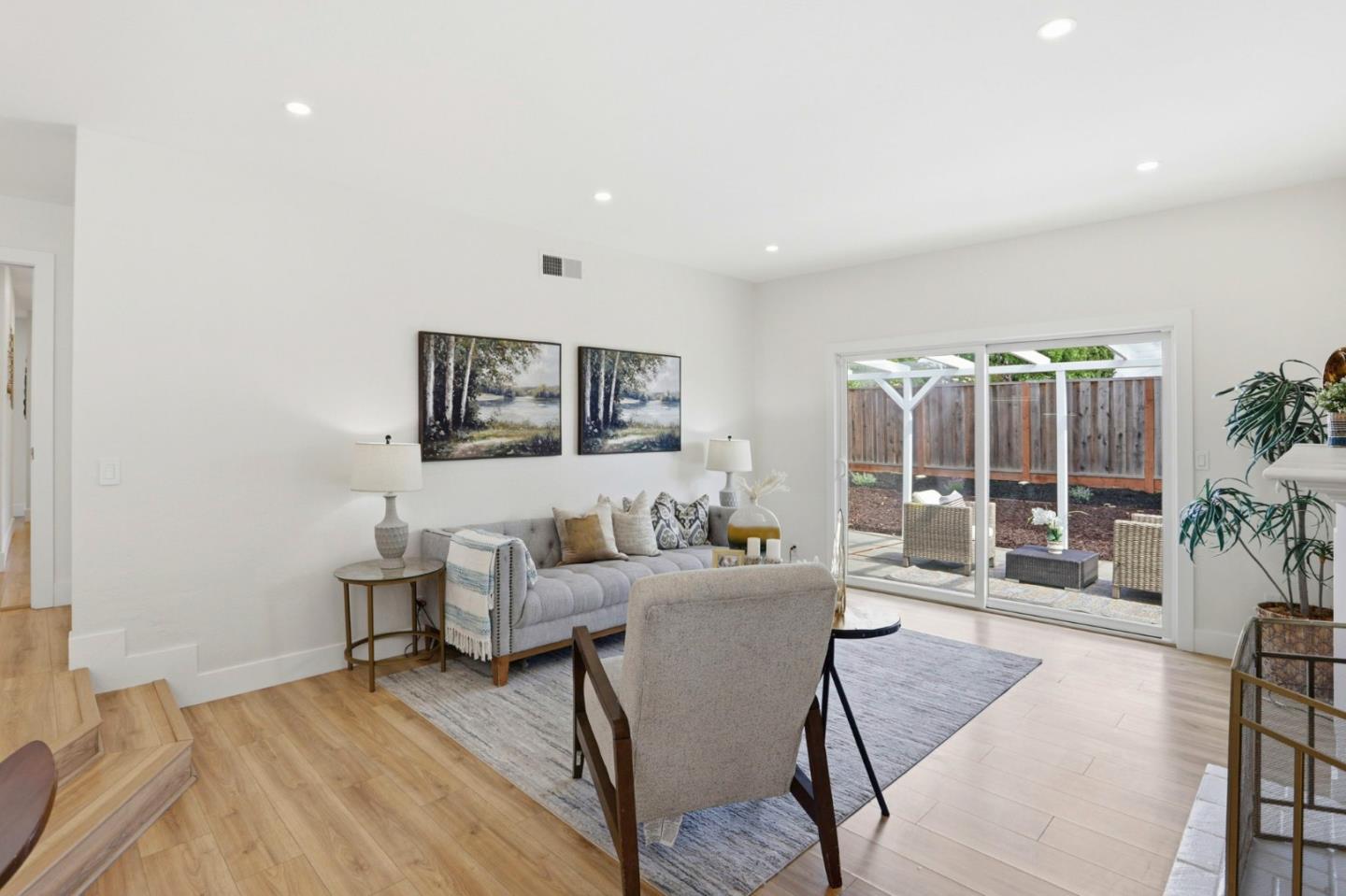 Detail Gallery Image 15 of 36 For 372 Mustang St, San Jose,  CA 95123 - 3 Beds | 2 Baths