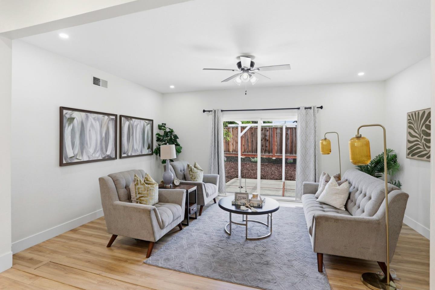 Detail Gallery Image 8 of 36 For 372 Mustang St, San Jose,  CA 95123 - 3 Beds | 2 Baths