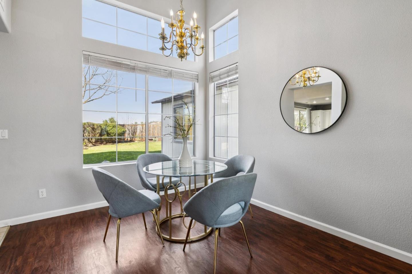 Detail Gallery Image 11 of 62 For 476 Tarter Ct, San Jose,  CA 95136 - 3 Beds | 2/1 Baths