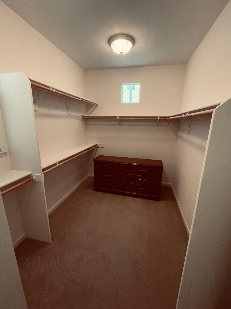 Detail Gallery Image 19 of 22 For 1016 Sallie Ln, Tracy,  CA 95376 - 4 Beds | 2/1 Baths