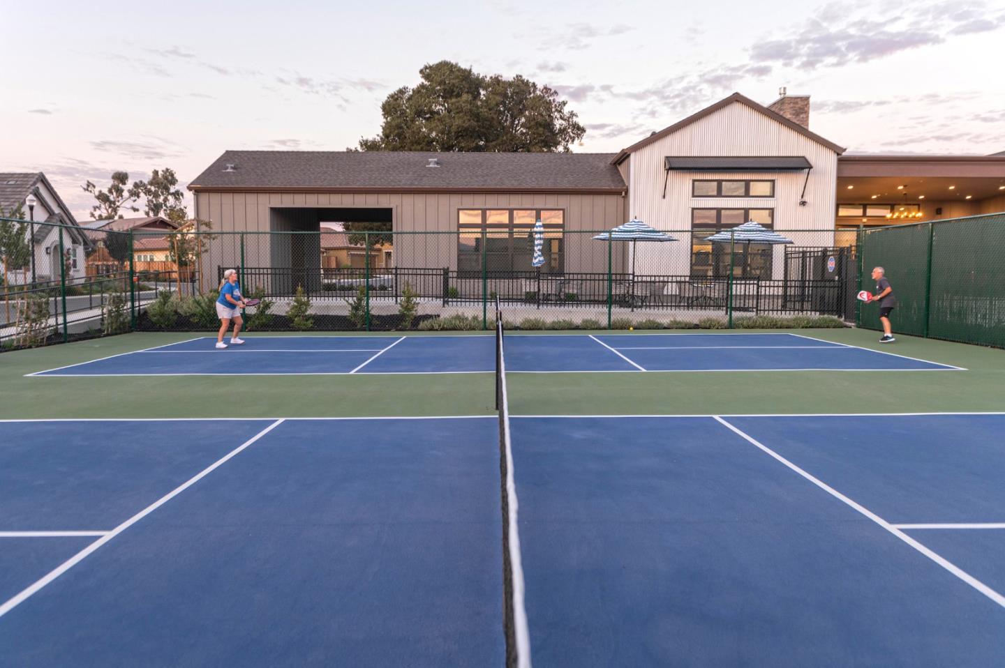 Detail Gallery Image 13 of 13 For 2112 Red Oak Dr, Hollister,  CA 95023 - 2 Beds | 2 Baths