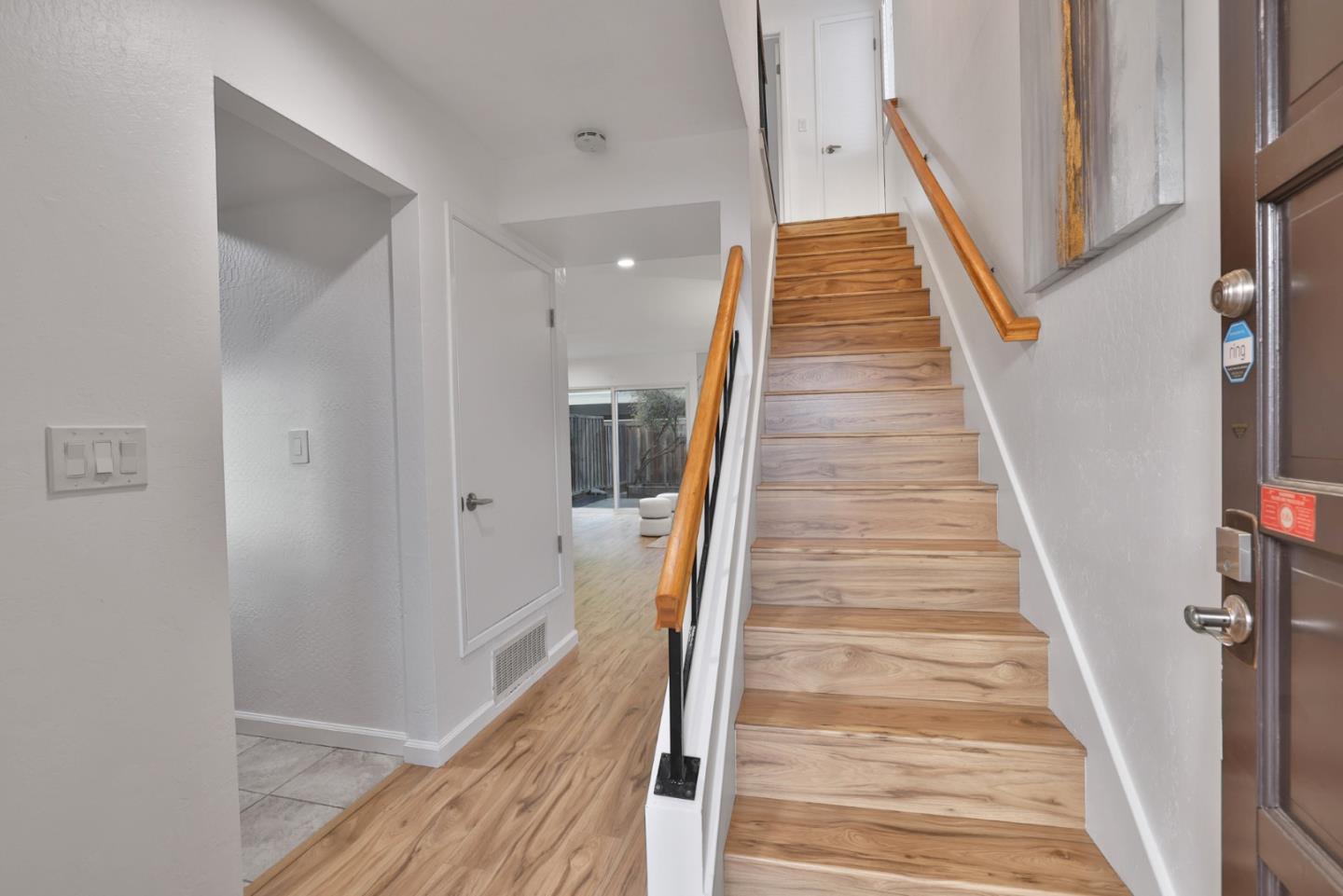 Detail Gallery Image 3 of 23 For 275 Chynoweth Ave, San Jose,  CA 95136 - 2 Beds | 1/1 Baths