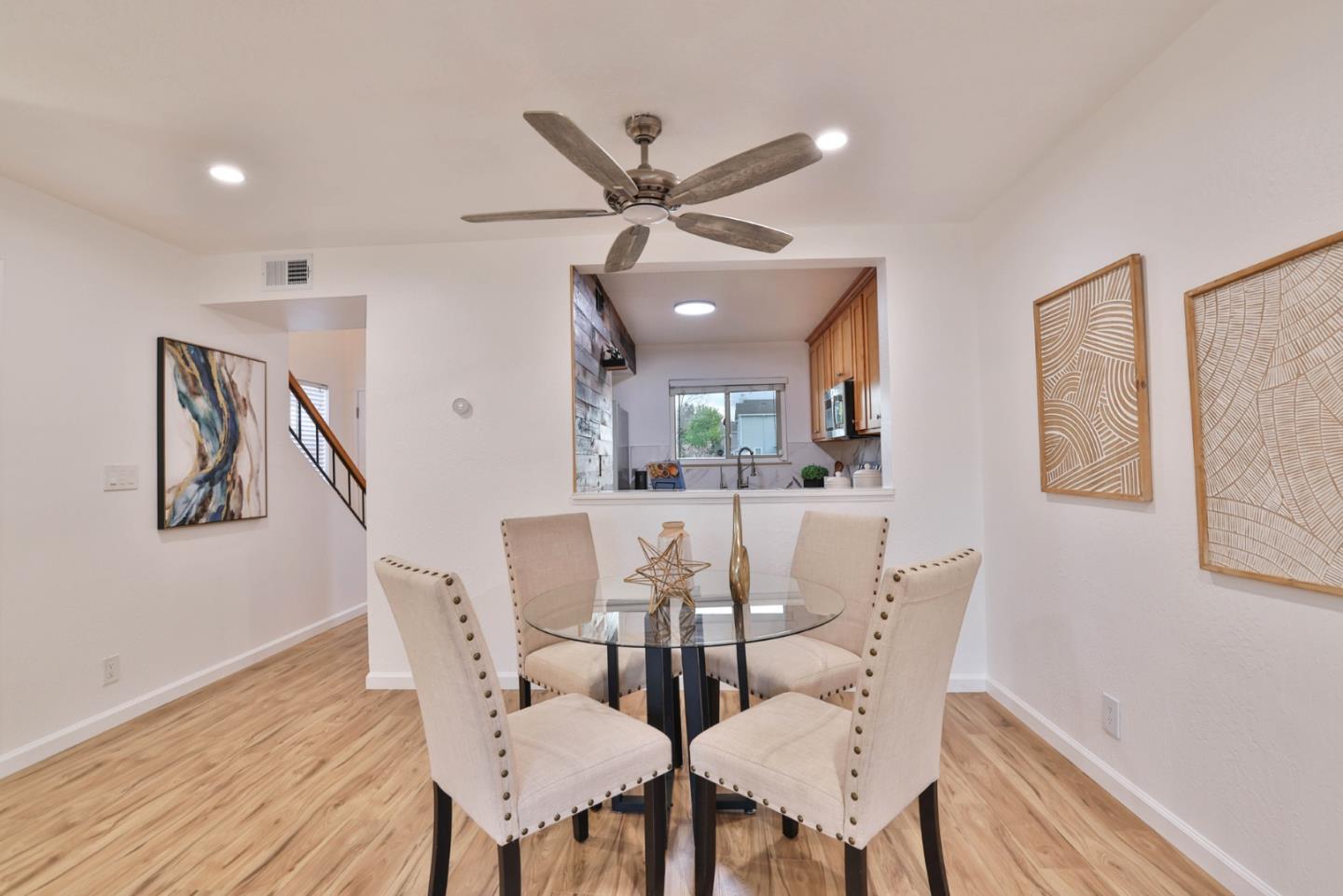 Detail Gallery Image 6 of 23 For 275 Chynoweth Ave, San Jose,  CA 95136 - 2 Beds | 1/1 Baths