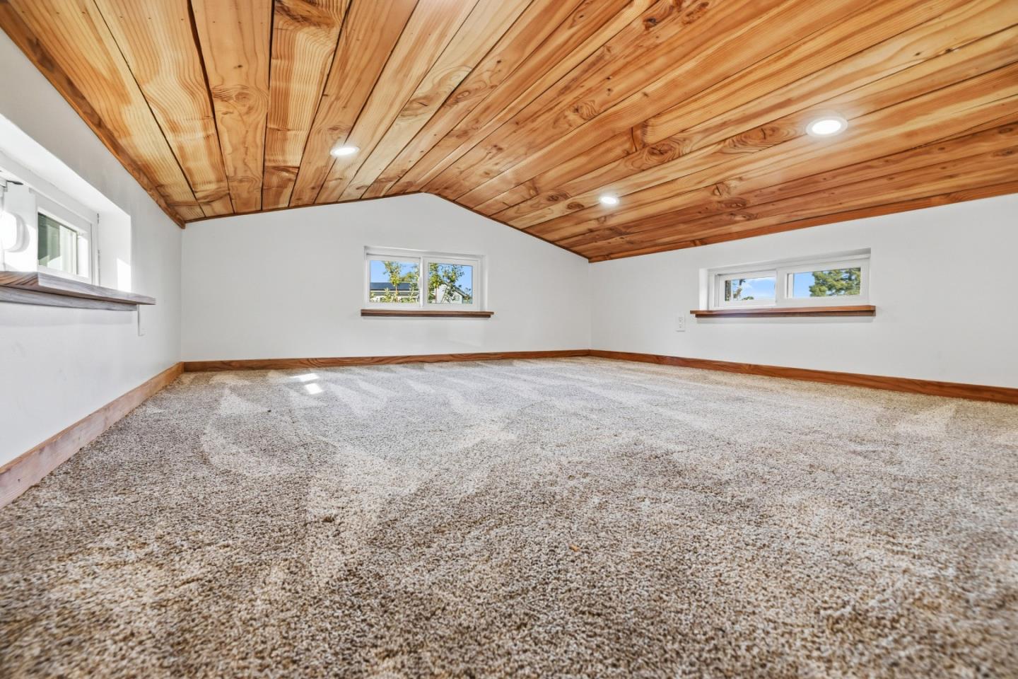 Detail Gallery Image 21 of 75 For 15 Braemoor Dr, Santa Cruz,  CA 95060 - 1 Beds | 1 Baths