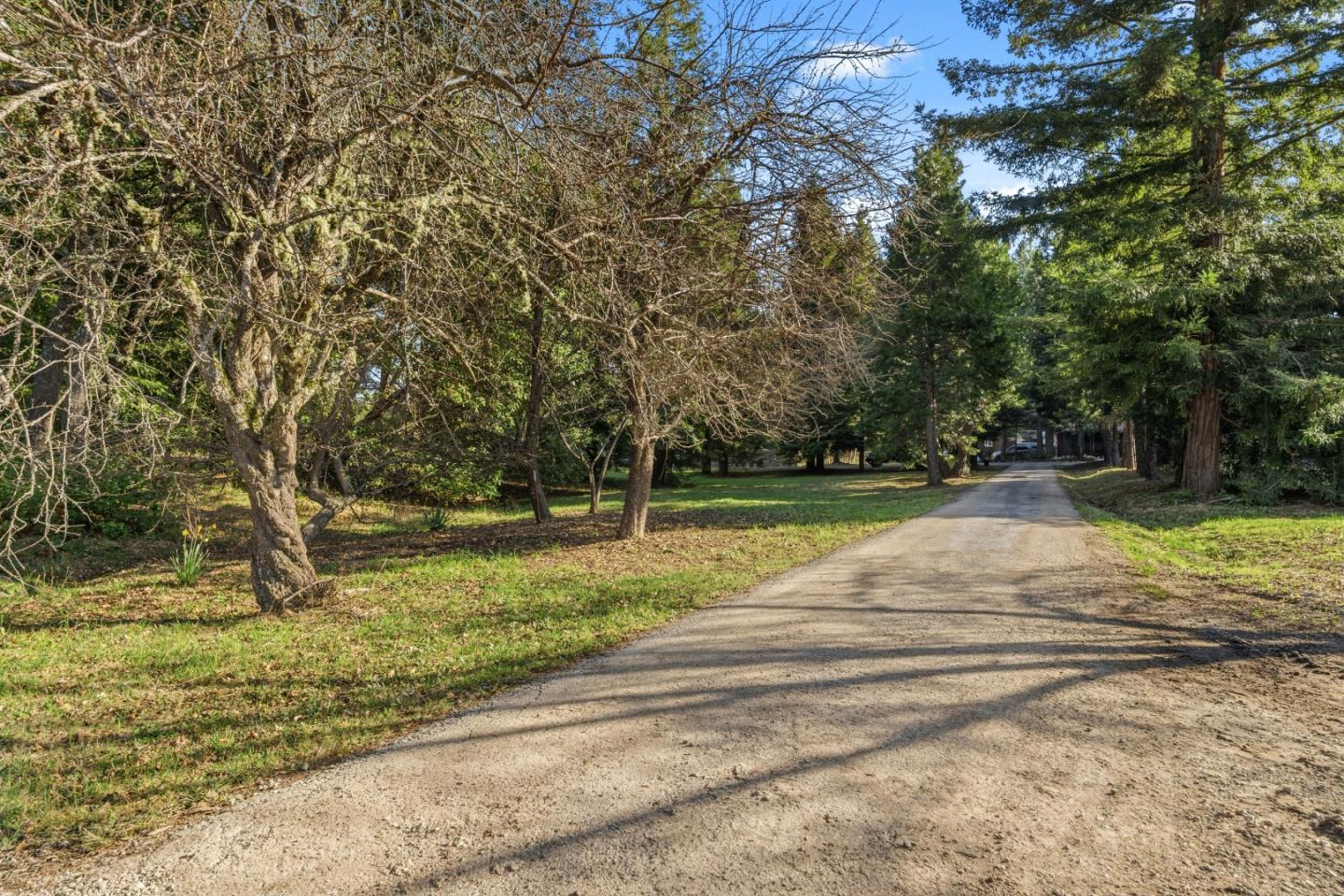 Detail Gallery Image 53 of 75 For 15 Braemoor Dr, Santa Cruz,  CA 95060 - 1 Beds | 1 Baths