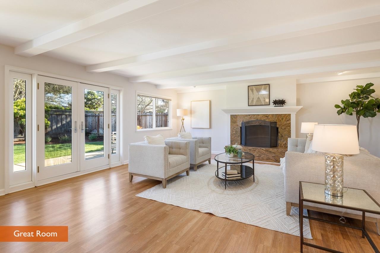 Detail Gallery Image 10 of 25 For 439 Valencia Dr, Los Altos,  CA 94022 - 4 Beds | 2/1 Baths