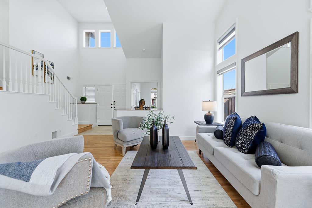 Detail Gallery Image 12 of 101 For 182 Cheryl Beck Dr, San Jose,  CA 95119 - 4 Beds | 3 Baths