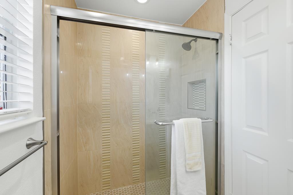 Detail Gallery Image 32 of 101 For 182 Cheryl Beck Dr, San Jose,  CA 95119 - 4 Beds | 3 Baths