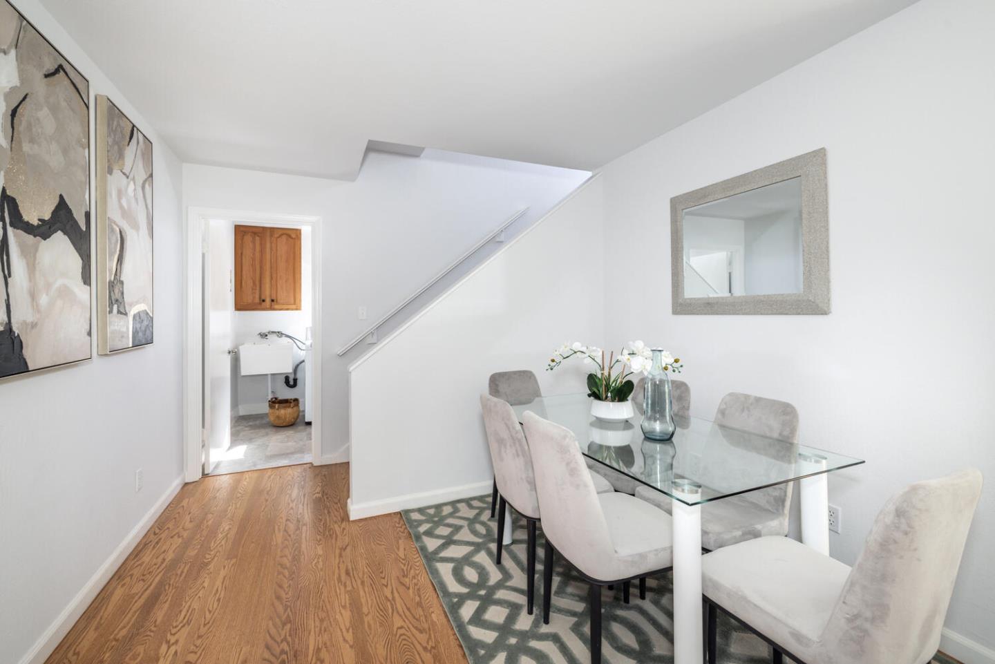 Detail Gallery Image 14 of 34 For 411 Elm Ave, San Bruno,  CA 94066 - 4 Beds | 2 Baths