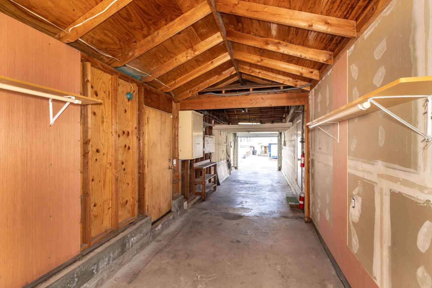 Detail Gallery Image 30 of 34 For 411 Elm Ave, San Bruno,  CA 94066 - 4 Beds | 2 Baths