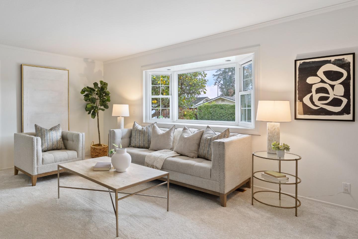 Detail Gallery Image 2 of 27 For 1668 Lachine Dr, Sunnyvale,  CA 94087 - 4 Beds | 2 Baths