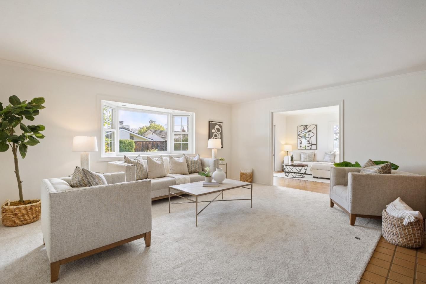 Detail Gallery Image 3 of 27 For 1668 Lachine Dr, Sunnyvale,  CA 94087 - 4 Beds | 2 Baths