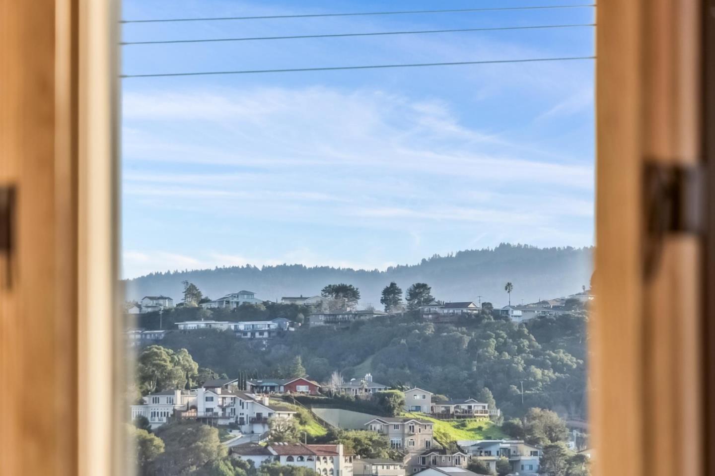 Detail Gallery Image 20 of 38 For 224 Highland Ave, San Carlos,  CA 94070 - 3 Beds | 2 Baths