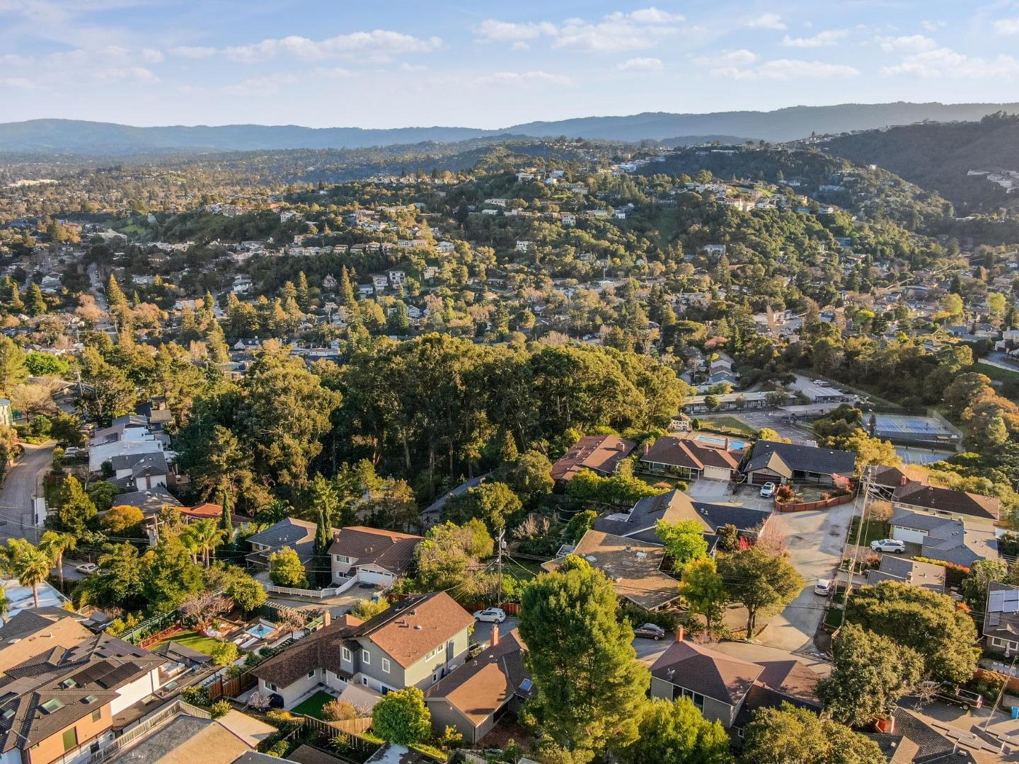 Detail Gallery Image 38 of 38 For 224 Highland Ave, San Carlos,  CA 94070 - 3 Beds | 2 Baths