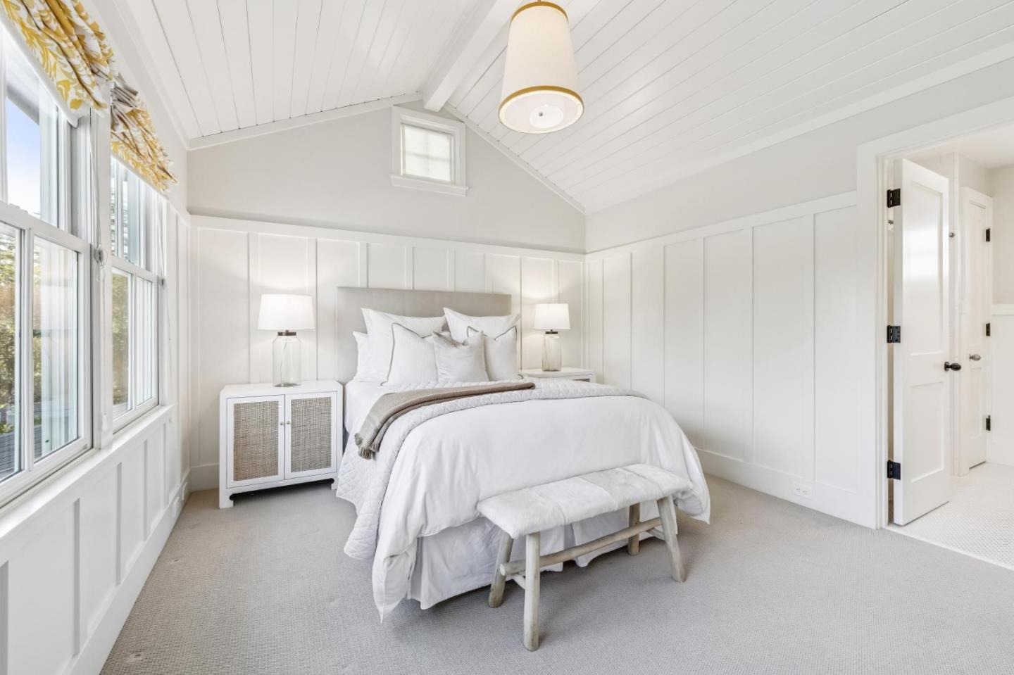 Detail Gallery Image 29 of 60 For 1806 Doris Dr, Menlo Park,  CA 94025 - 5 Beds | 5/2 Baths