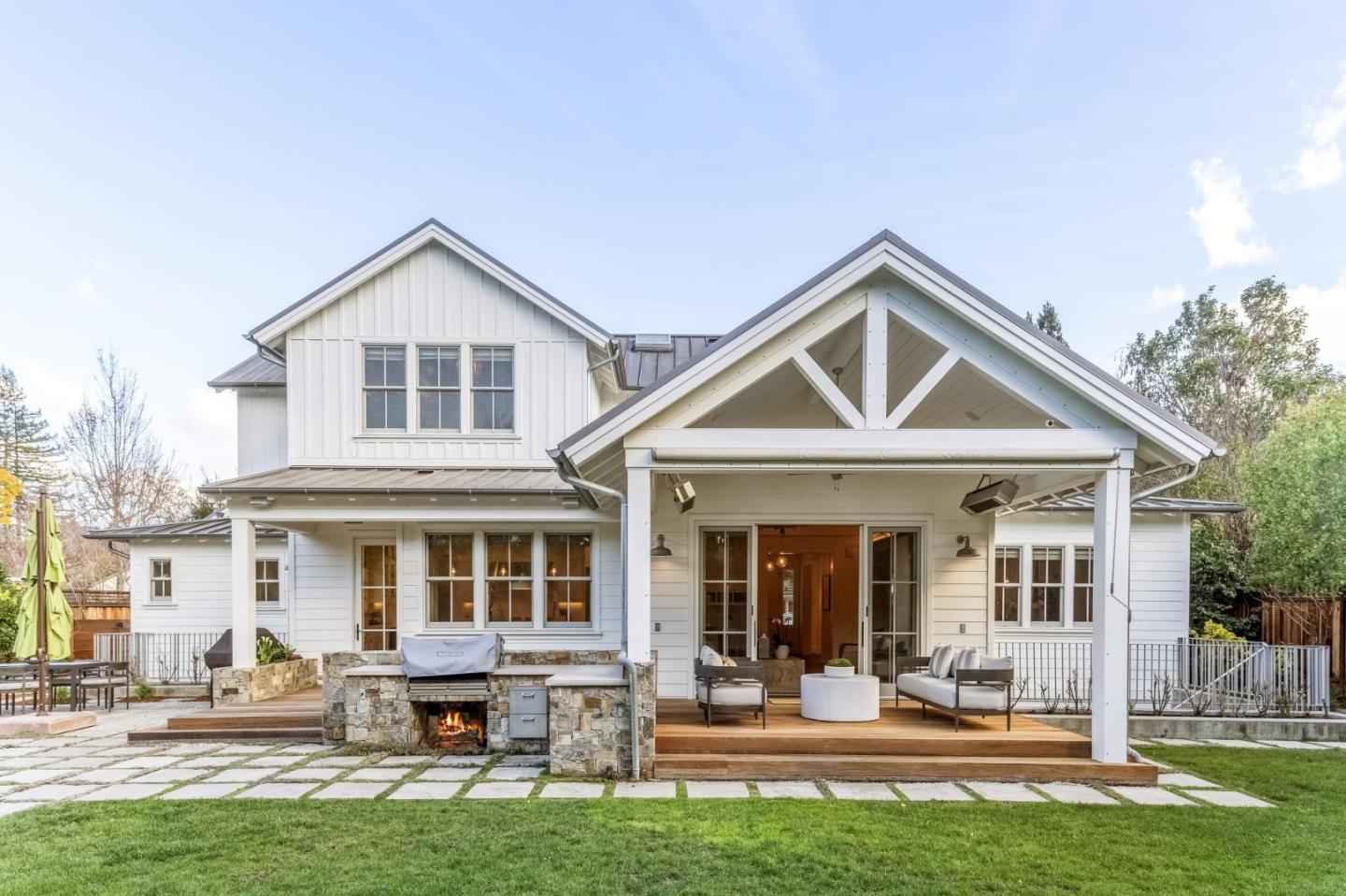 Detail Gallery Image 50 of 60 For 1806 Doris Dr, Menlo Park,  CA 94025 - 5 Beds | 5/2 Baths