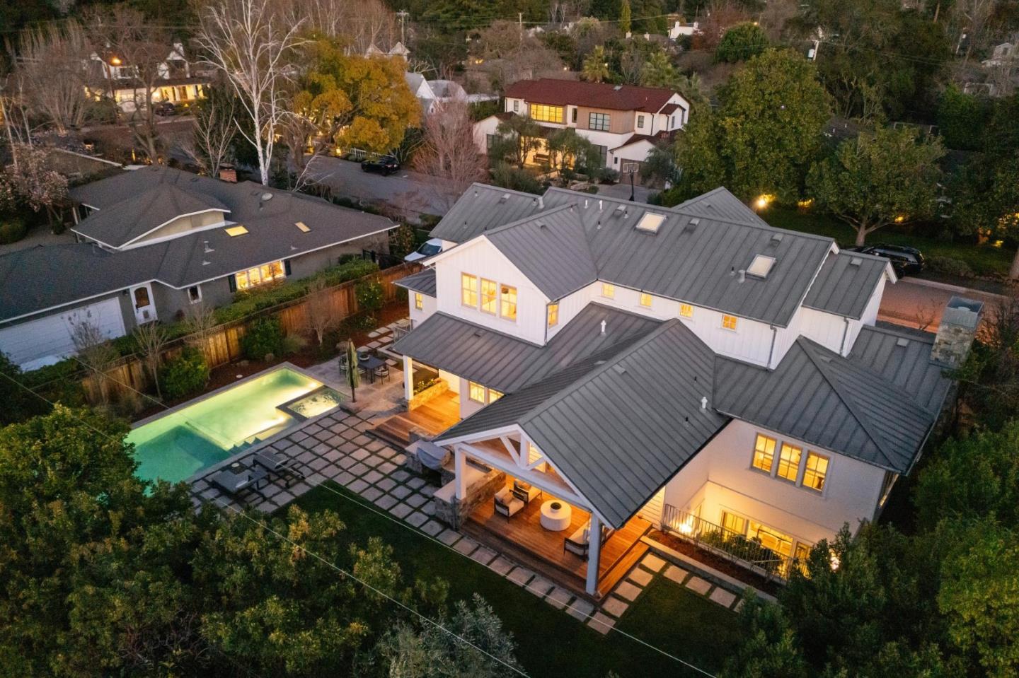 Detail Gallery Image 60 of 60 For 1806 Doris Dr, Menlo Park,  CA 94025 - 5 Beds | 5/2 Baths