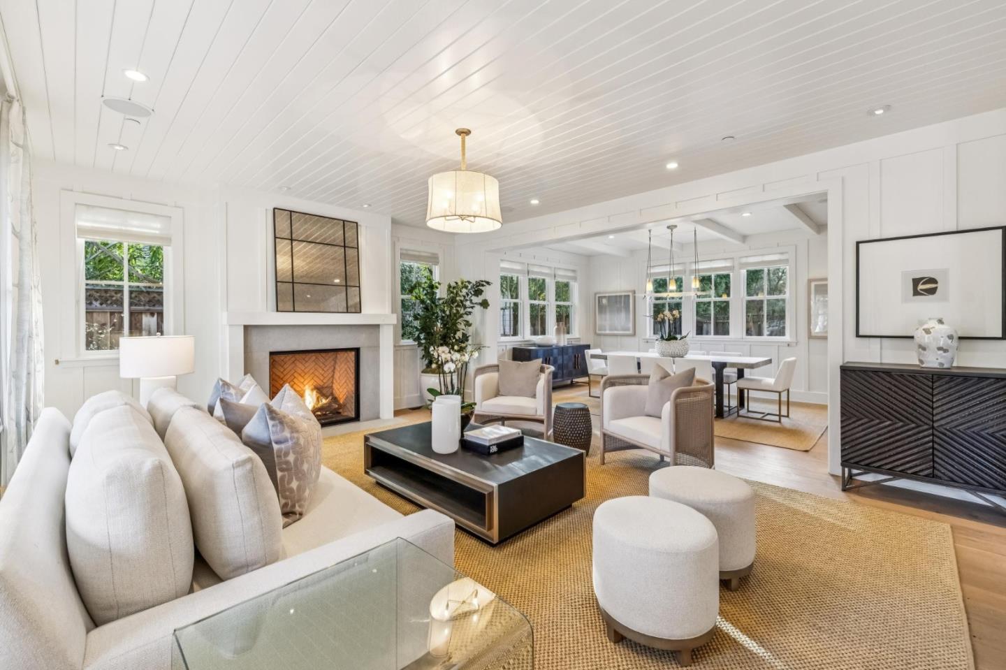 Detail Gallery Image 7 of 60 For 1806 Doris Dr, Menlo Park,  CA 94025 - 5 Beds | 5/2 Baths