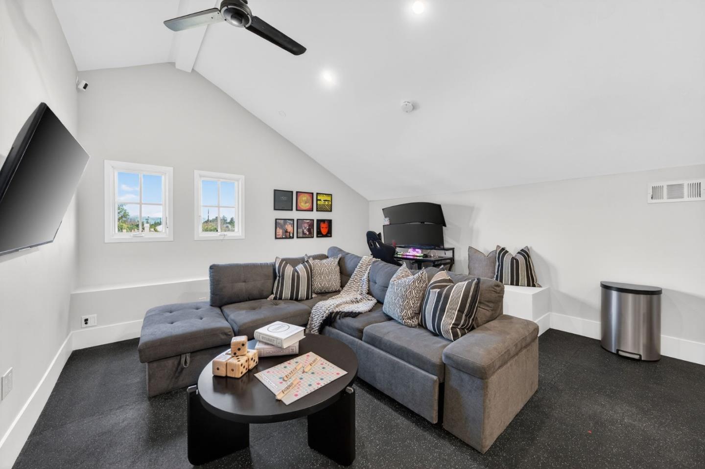 Detail Gallery Image 35 of 44 For 1743 Santa Barbara Dr, San Jose,  CA 95125 - 7 Beds | 5 Baths