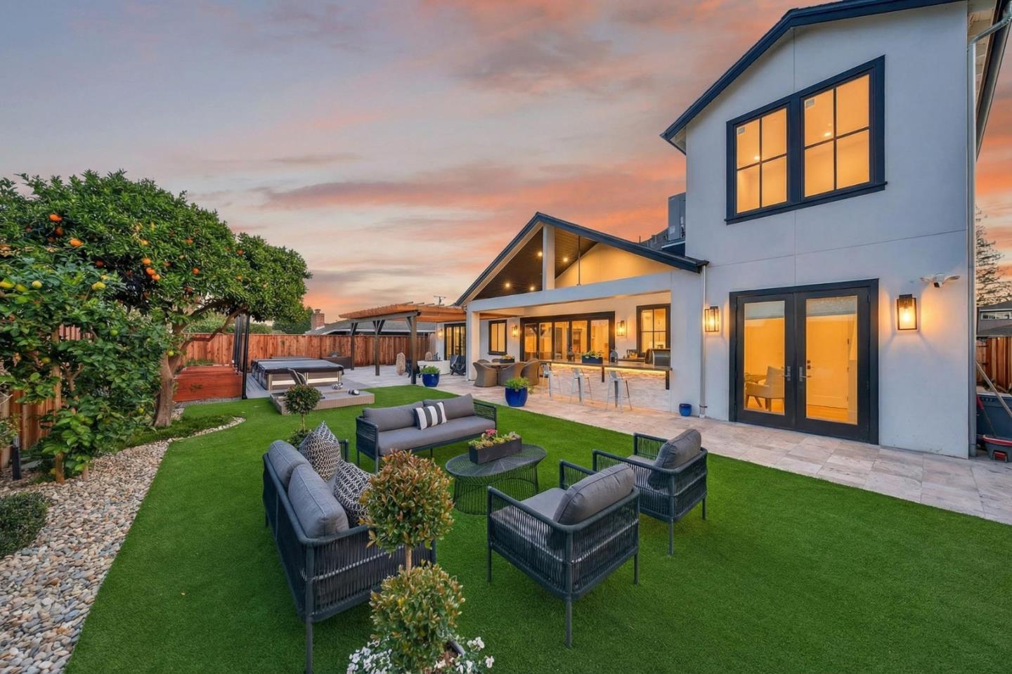 Detail Gallery Image 38 of 44 For 1743 Santa Barbara Dr, San Jose,  CA 95125 - 7 Beds | 5 Baths