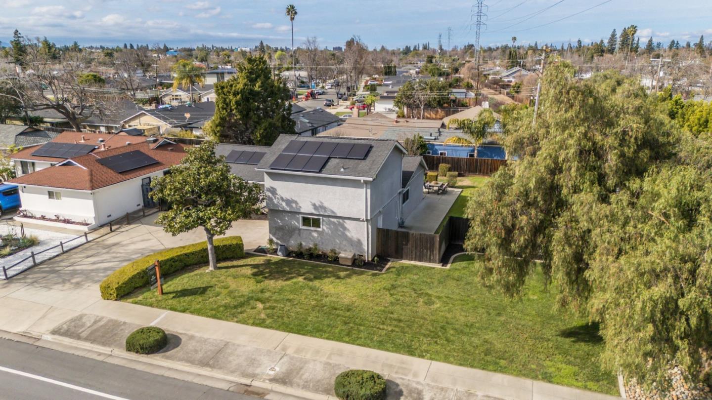 Detail Gallery Image 35 of 39 For 1795 Foxworthy Ave, San Jose,  CA 95124 - 6 Beds | 2/1 Baths