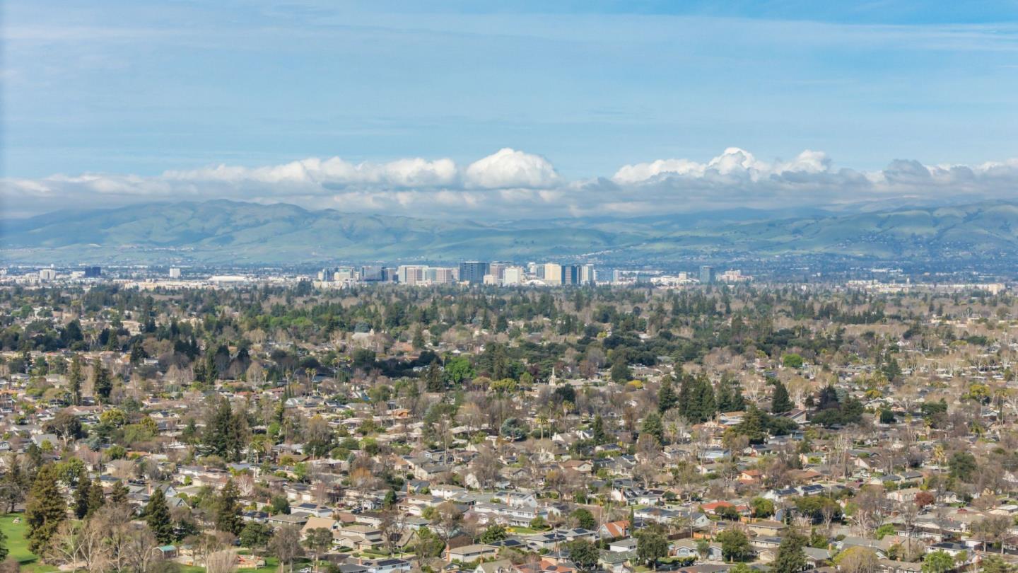 Detail Gallery Image 38 of 39 For 1795 Foxworthy Ave, San Jose,  CA 95124 - 6 Beds | 2/1 Baths