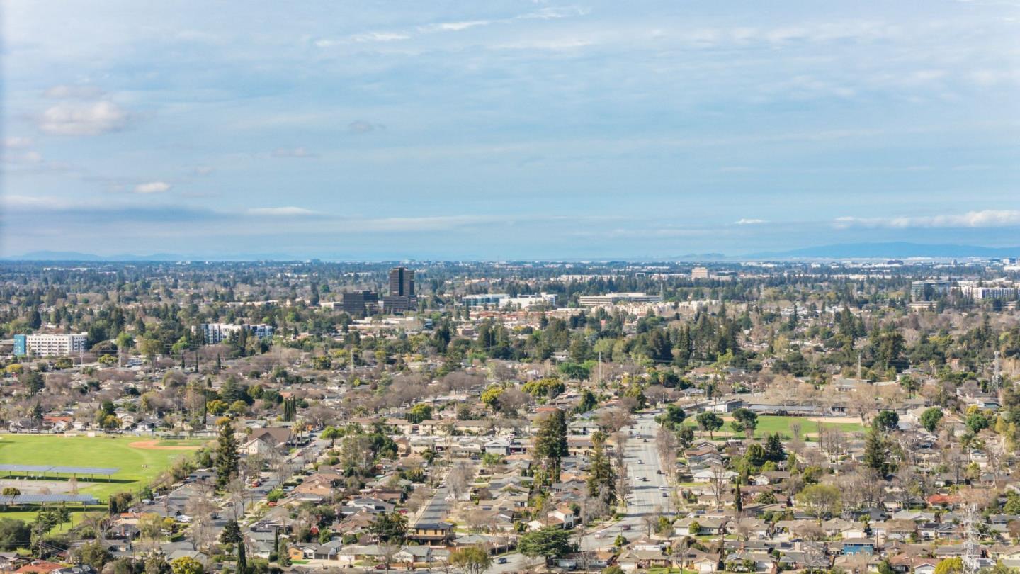 Detail Gallery Image 39 of 39 For 1795 Foxworthy Ave, San Jose,  CA 95124 - 6 Beds | 2/1 Baths