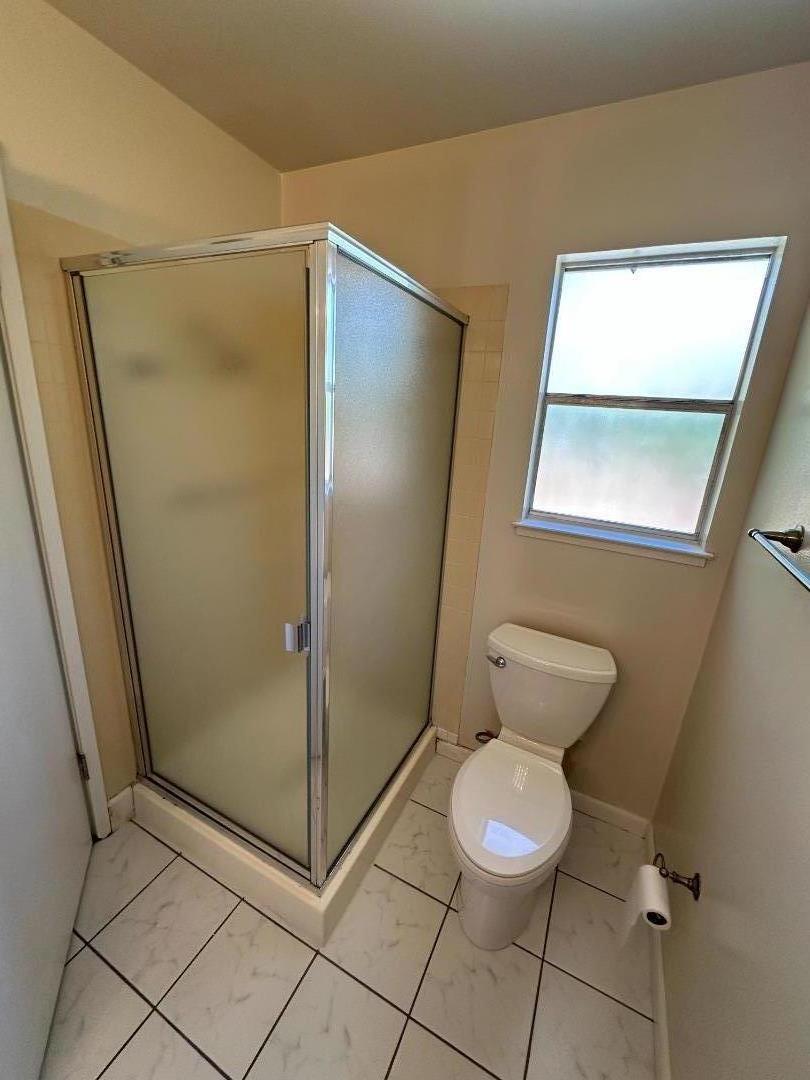 Detail Gallery Image 18 of 22 For 995 Henderson Ave, Sunnyvale,  CA 94086 - – Beds | – Baths