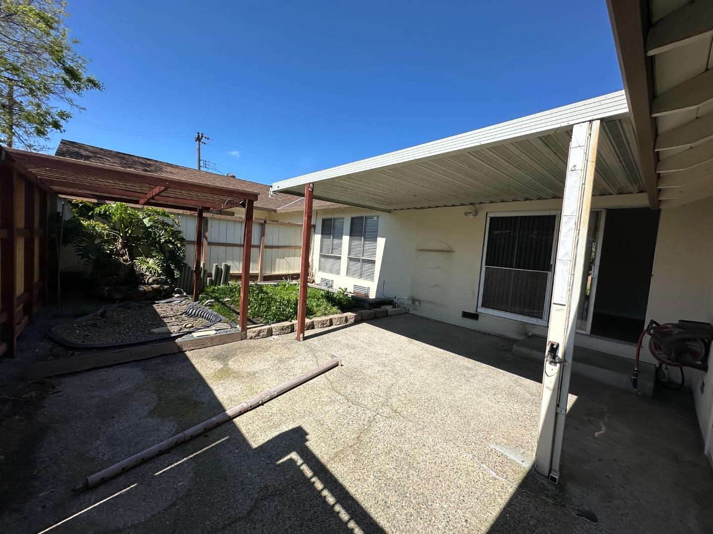 Detail Gallery Image 21 of 22 For 995 Henderson Ave, Sunnyvale,  CA 94086 - – Beds | – Baths