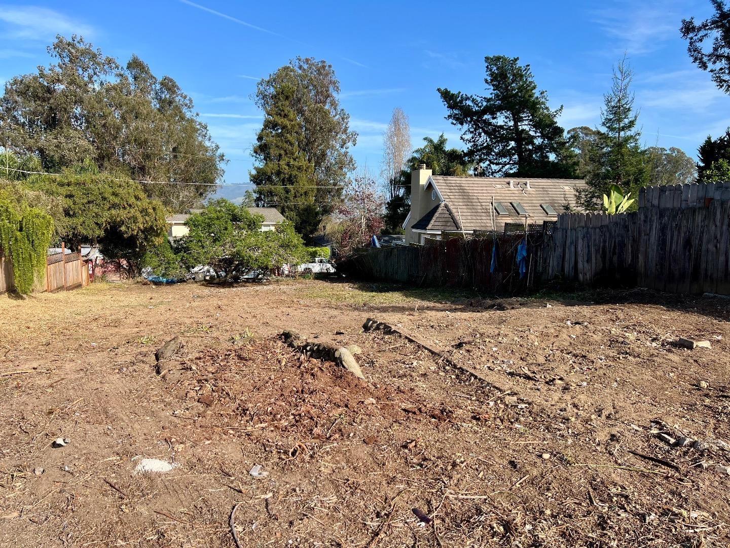 Detail Gallery Image 9 of 9 For 32 Crow Ave, Watsonville,  CA 95076 - – Beds | – Baths