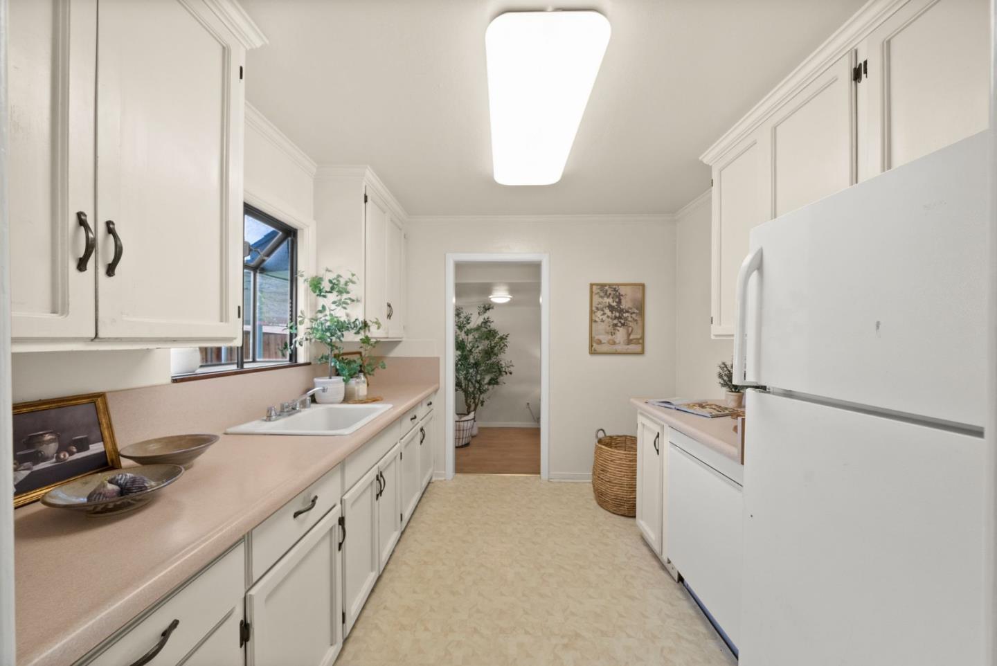 Detail Gallery Image 12 of 56 For 4117 Gion Ave, San Jose,  CA 95127 - 2 Beds | 1 Baths