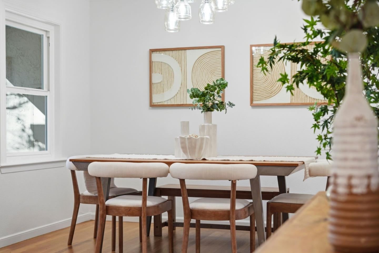 Detail Gallery Image 14 of 55 For 306 Schroeder St, Sunnyvale,  CA 94085 - 4 Beds | 2 Baths